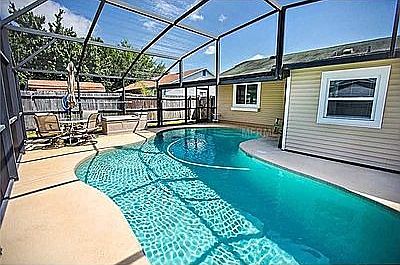 2nd image of 2454 Oak Hollow Dr