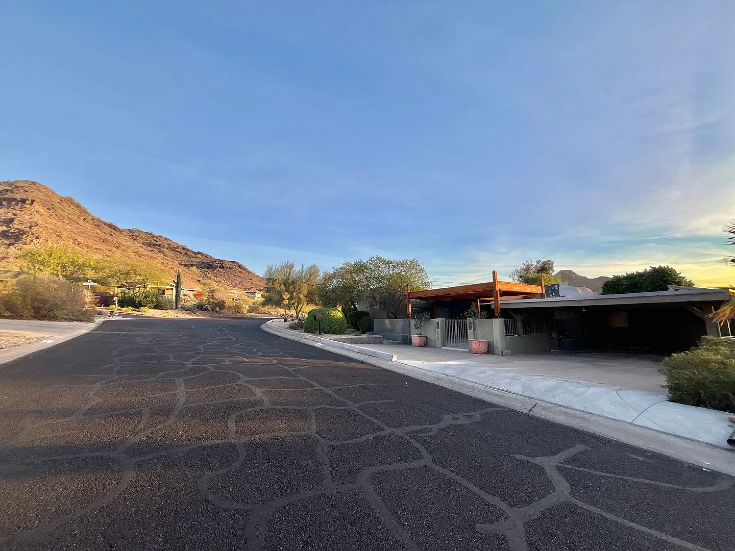 Coming Soon! 2 Bed 2 Bath + 1 Bed, Guest House In Ocotillo Hills — Photo 1