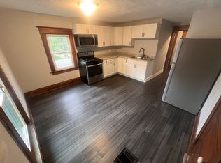 215 Upland Ave APT 3, Charlotte, MI 48813