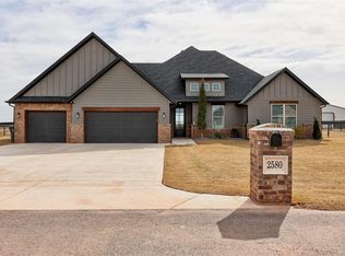 2580 Sunset Ct, Guthrie, OK 73044