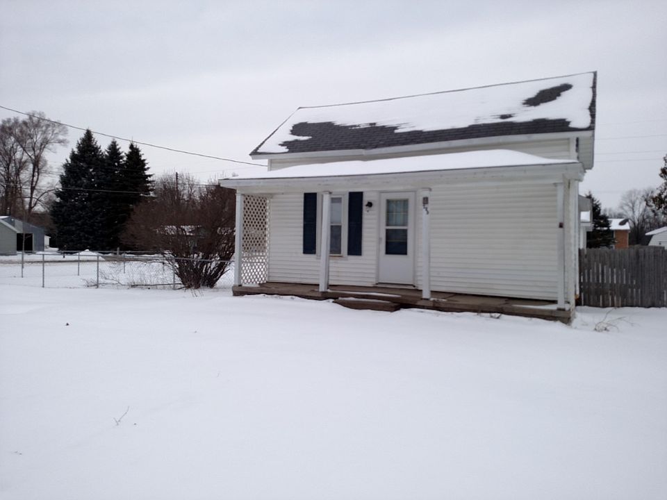 1st image of 289 W Muskegon St
