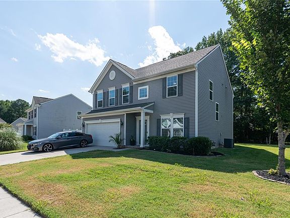 2nd image of 539 Schaefer Ave