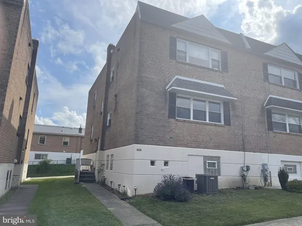 652 Parlin St, Philadelphia, PA 19116