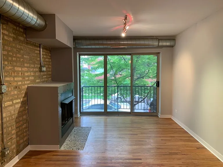 7508 N Damen Ave #3 — Photo 9