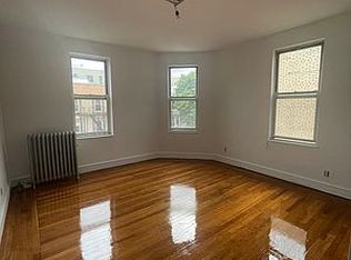 30-55 33rd St #4A, Astoria, NY 11103