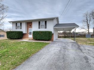 416 Laurel Ct, Piney Flats, TN 37686