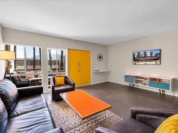 277 E Alejo Rd Unit 206, Palm Springs, CA 92262