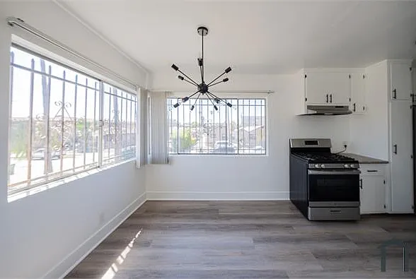 1 bed, 950 sqft, $2,600 — Photo 2