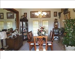 3rd image of 172 Florida Jay Ln