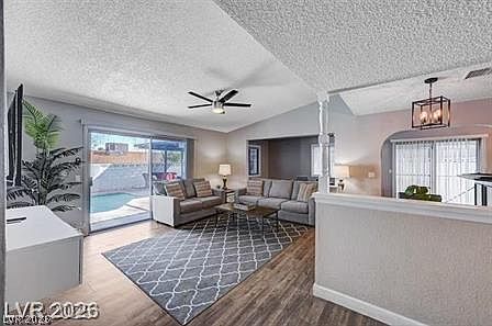 5th image of 3750 Florrie Ave
