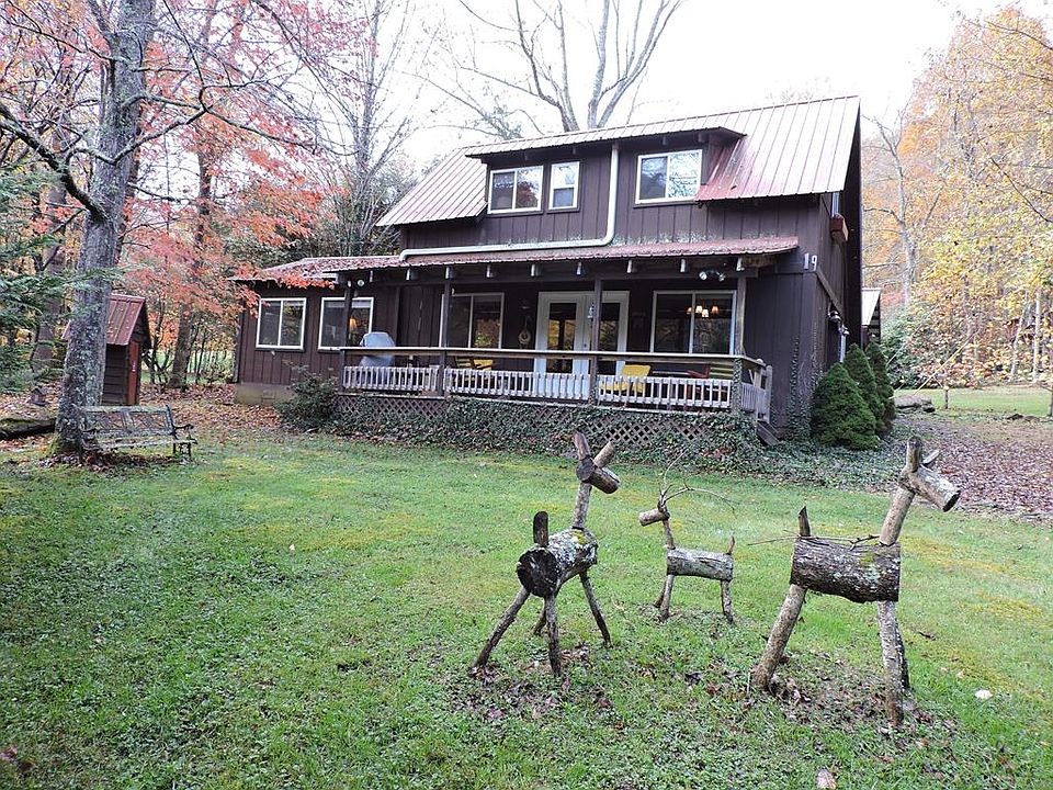 1st image of 19 Hill Crest Ln