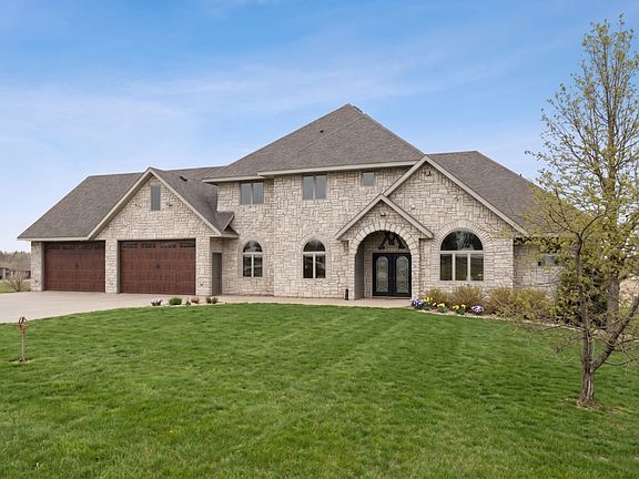 5th image of 20951 Prairie Hills Ln