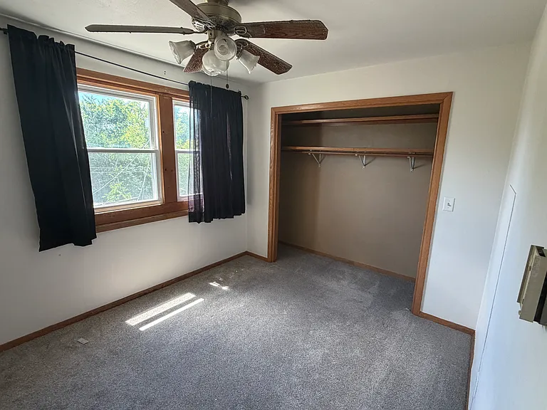 110 W Main St — Photo 6