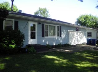 206 E 3rd St, Coal Valley, IL