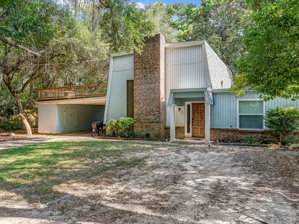 2037 Lewis Turner Blvd #B, Fort Walton Beach, FL 32547