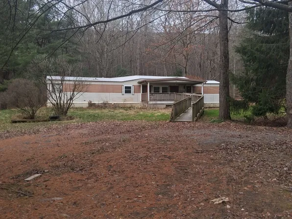 132 Stark Ln, Centre Hall, PA 16828