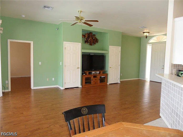 13011 Silver Sands Dr — Photo 5