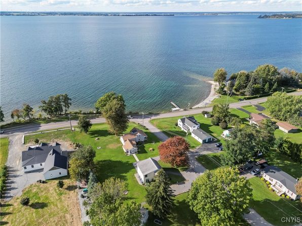 3128 Branche Rd, Cape Vincent, NY 13618