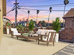 1584 Riverside Pl UNIT B, Costa Mesa, CA 92627