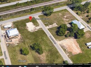 133 Beachview Dr, Pass Christian, MS 39571