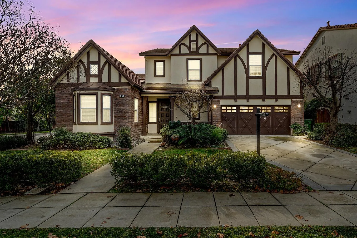 92 E Legacy Dr photo 1
