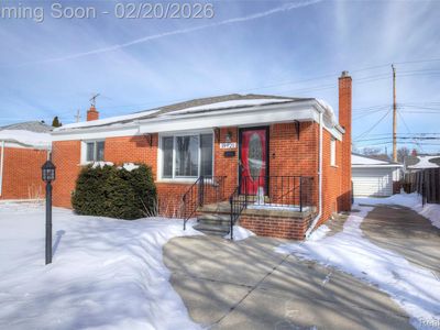 19921 Alger St, Saint Clair Shores, MI, 48080