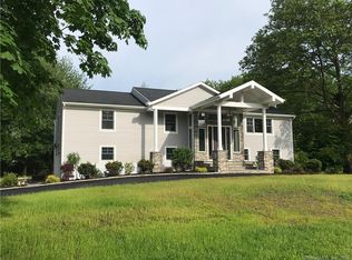 1 Tiffany Ln, Westport, CT 06880