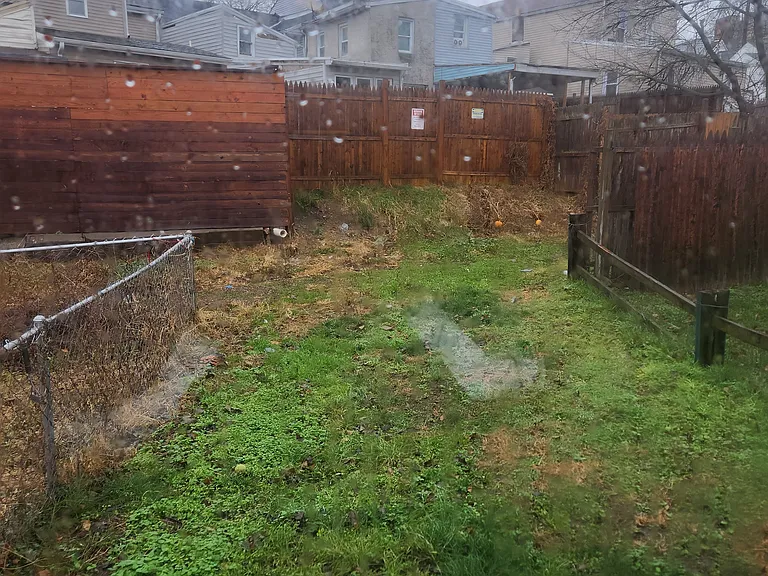 229 Mill St — Photo 19