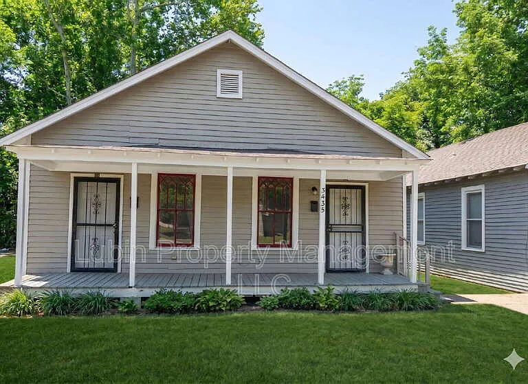 327 Lema Pl — Photo 1