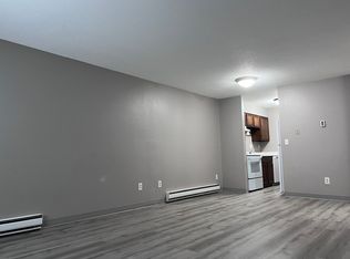 825 E Cavour Ave APT 12, Fergus Falls, MN 56537