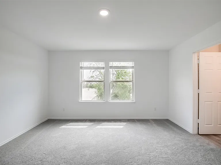 812 Black Alder St — Photo 15