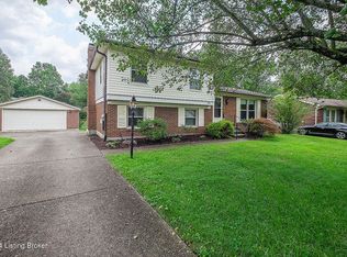 8406 Cabin Hill Rd, Louisville, KY 40291