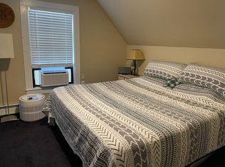 398 S Main St, Hopedale, MA 01747