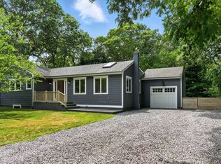 47 Wakeman Rd, Hampton Bays, NY 11946