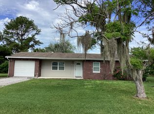 216 NW 15th St, Ruskin, FL 33570