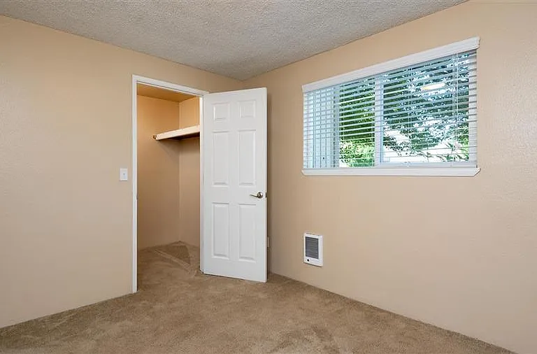 Battlecreek South | Bedroom