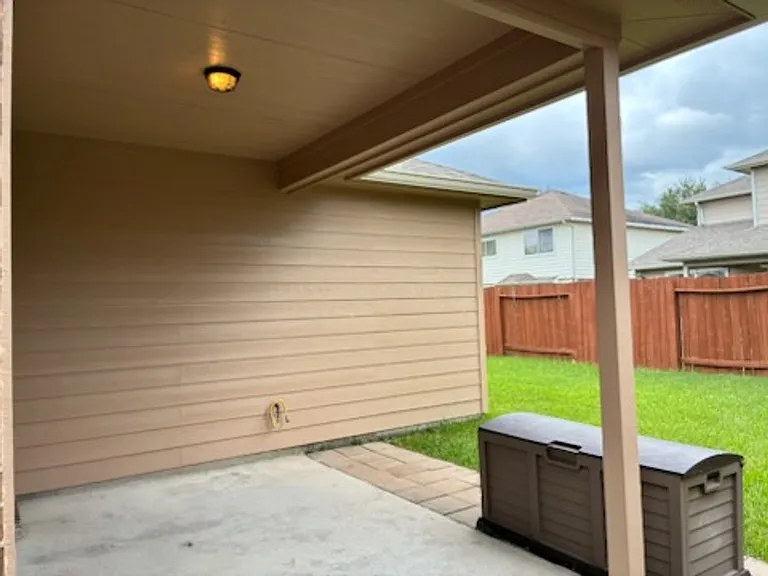 7042 Windy Run Ct — Photo 27