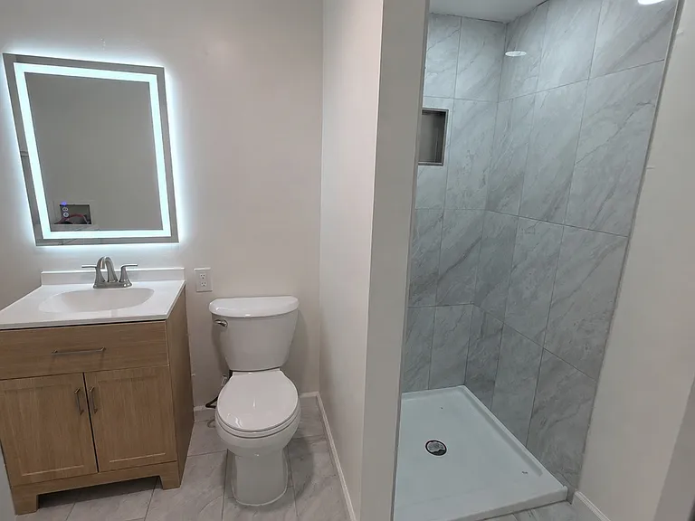 155 Ormsby Ave — Photo 28
