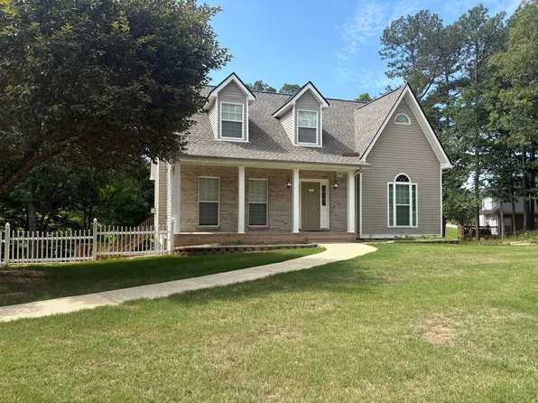 5032 Gold Leaf Ln, Pinson, AL 35126
