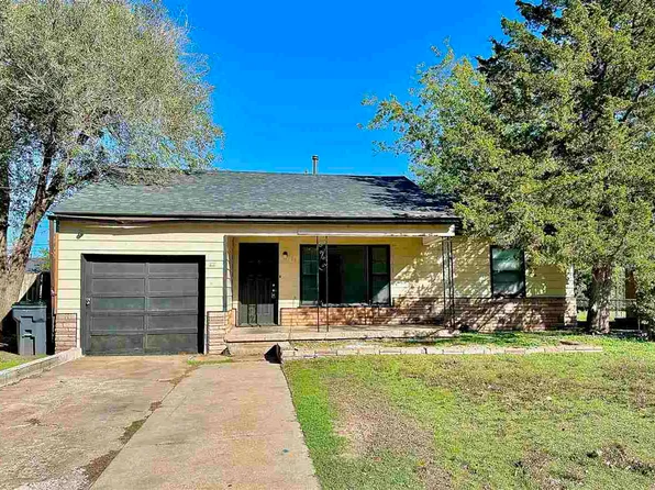 13 NW 26th St, Lawton, OK 73505