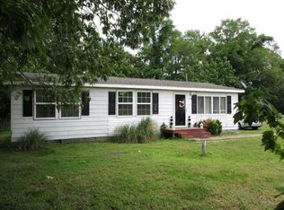 27279 Saxis Rd, Temperanceville, VA 23442