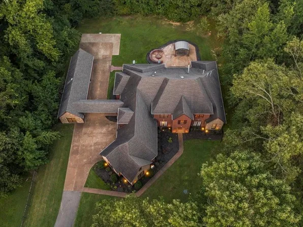 11235 Silsbe Ln, Eads, TN 38028
