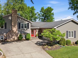 1005 Rain Ct, Lexington, KY 40515