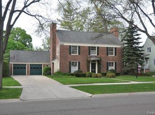 1280 Buckingham Ave, Birmingham, MI 48009