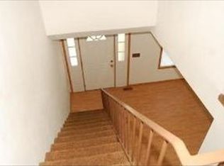 1332 Antigo Trl, Carol Stream, IL 60188