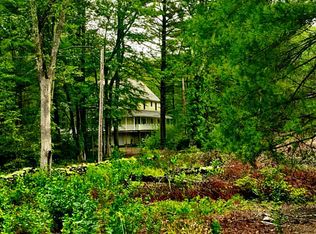 157 Elmdale Rd, Scituate, RI 02857