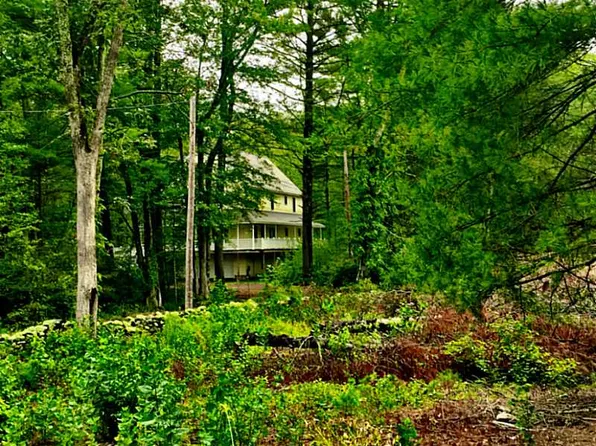 157 Elmdale Rd, Scituate, RI 02857