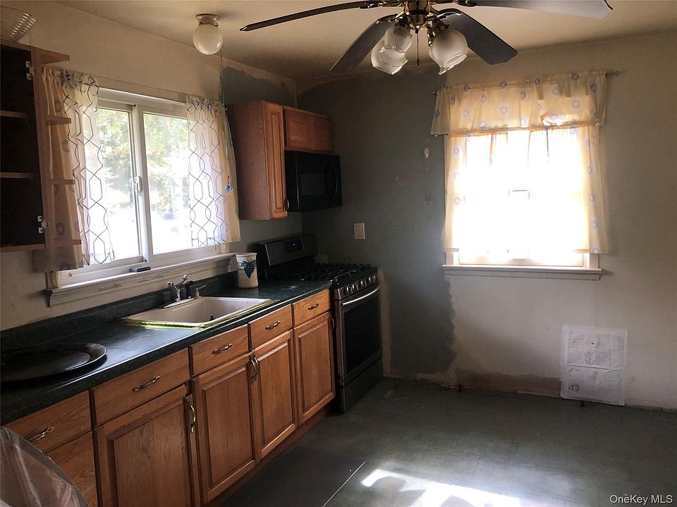 2nd image of 49 Hazelwood Avenue