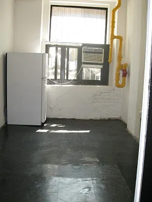 Rented by Tower Brokerage | media 42