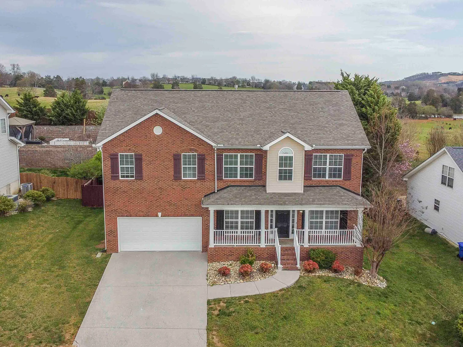 2570 Berringer Station Ln — Photo 2